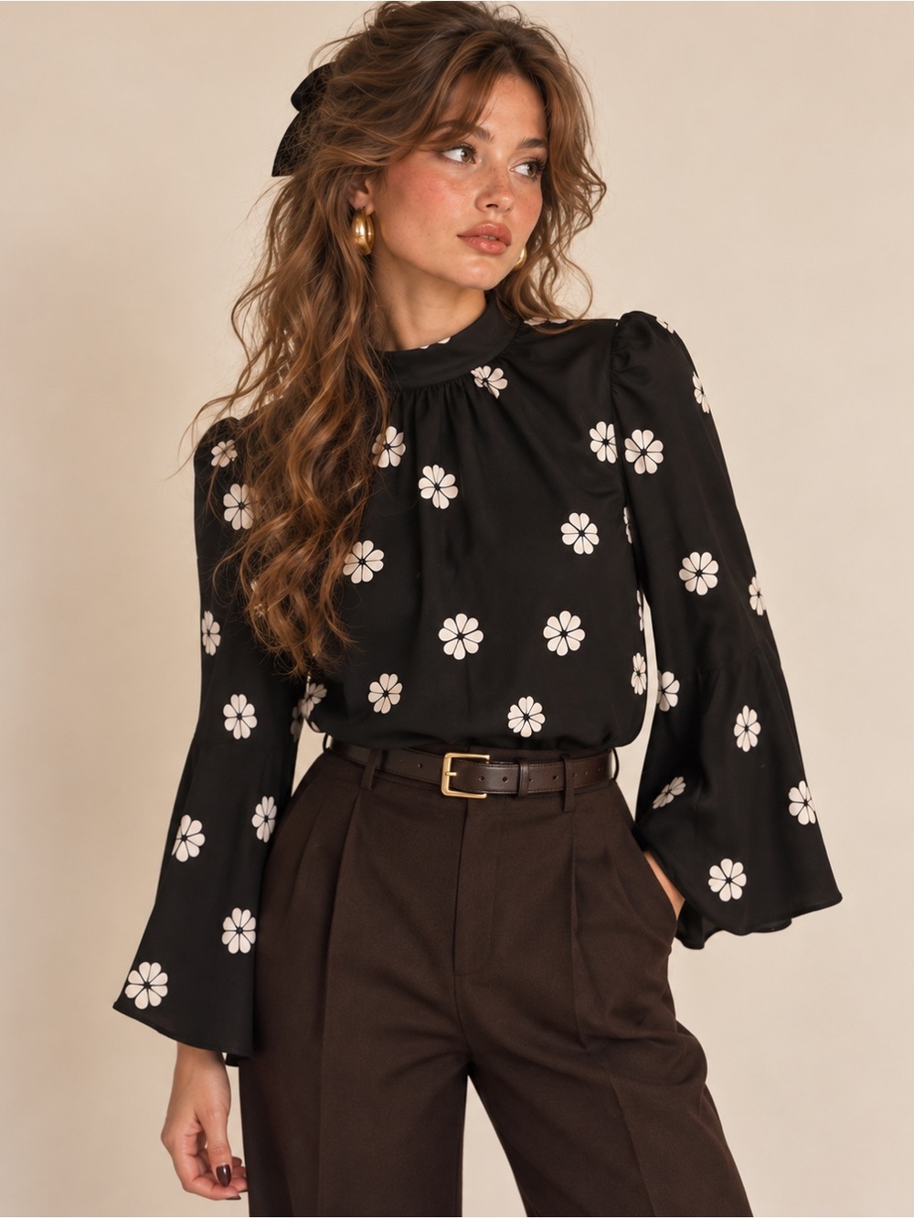 Kate Spade Black White Daisy Floral Bell Sleeve Blouse Mock Neck Top M Mod